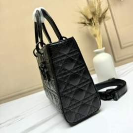 Picture of Dior Handbags _SKUfw239231908fw